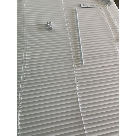 UNITED SHADE 39’’ W X 53’’ H 1" WHITE RV SHADE METAL HEAVY DUTY NEW ADJUSTABlE😀 - Picture 9 of 12